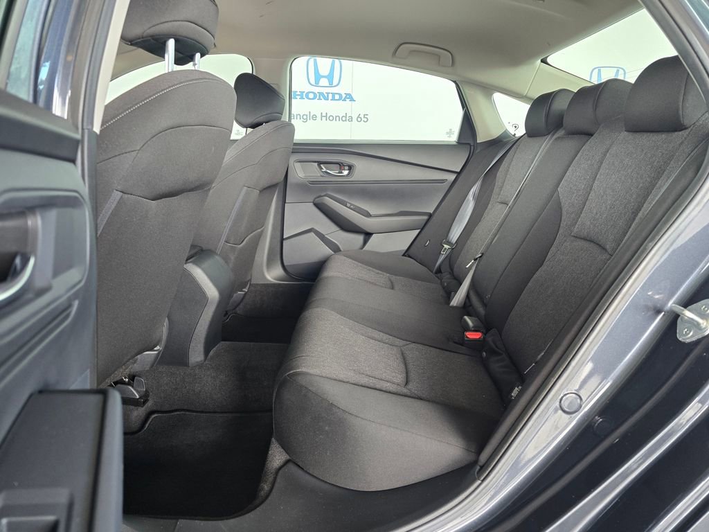 Used 2023 Honda Accord LX image 14