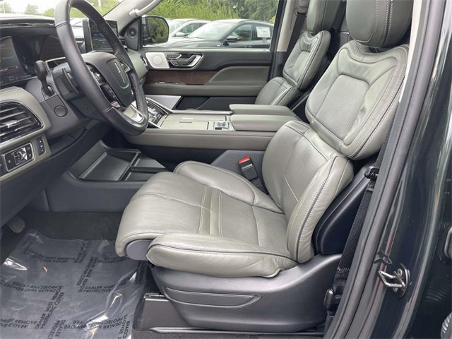 Used 2024 Lincoln Navigator L Black Label image 12