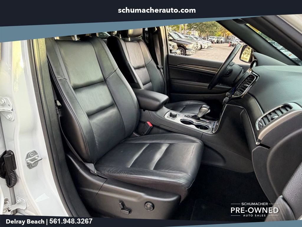 Used 2020 Jeep Grand Cherokee Limited AWD/4WD image 19
