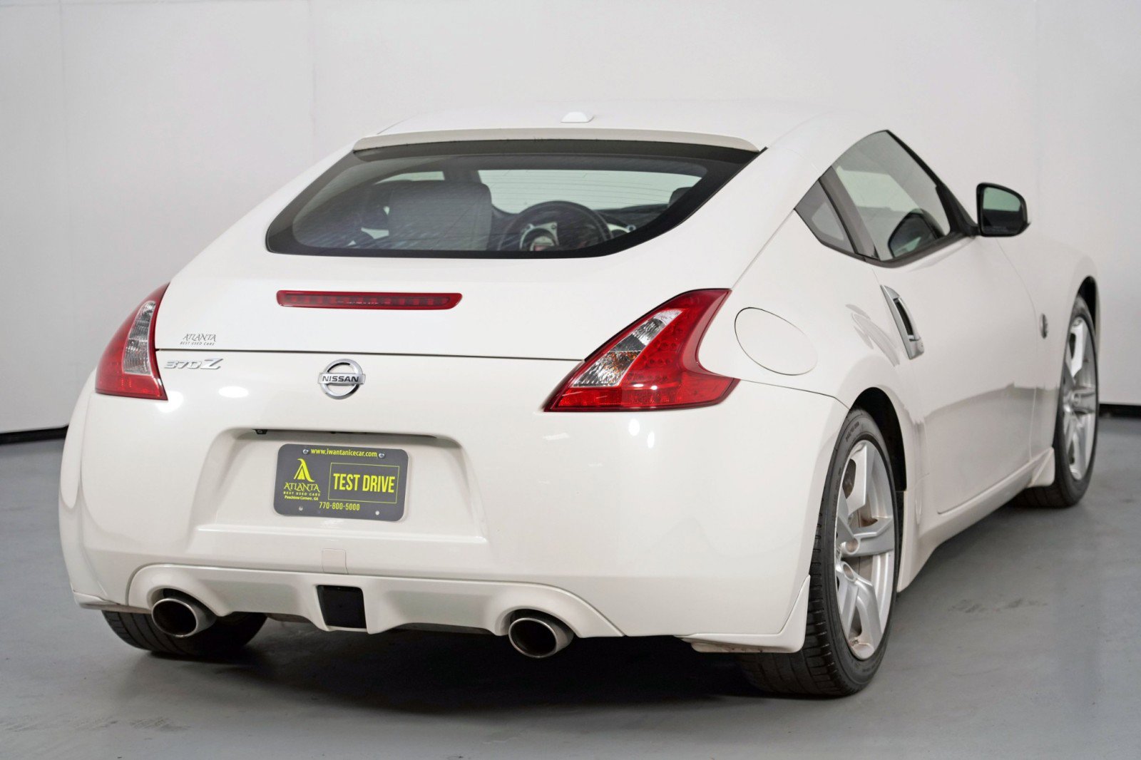 Used 2011 Nissan 370Z Touring image 41