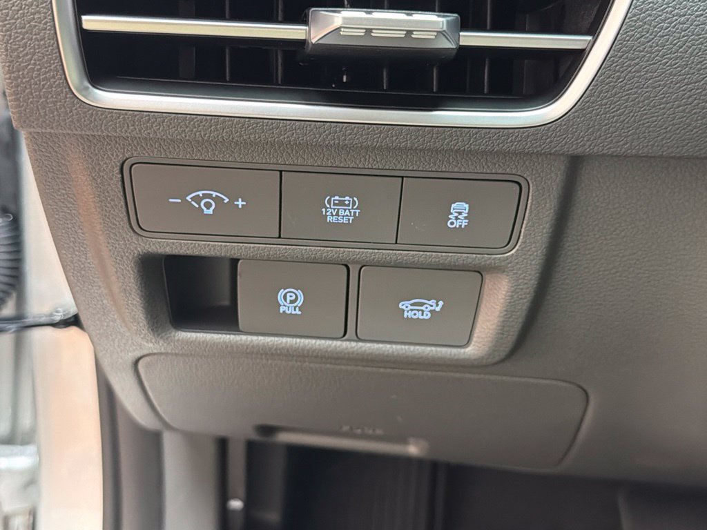 New 2026 Hyundai Sonata Limited FWD image 31