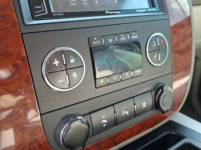 Used 2010 Chevrolet Tahoe LT AWD/4WD image 15