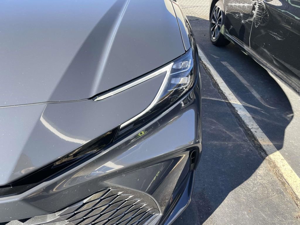 Used 2025 Toyota Camry XLE image 14