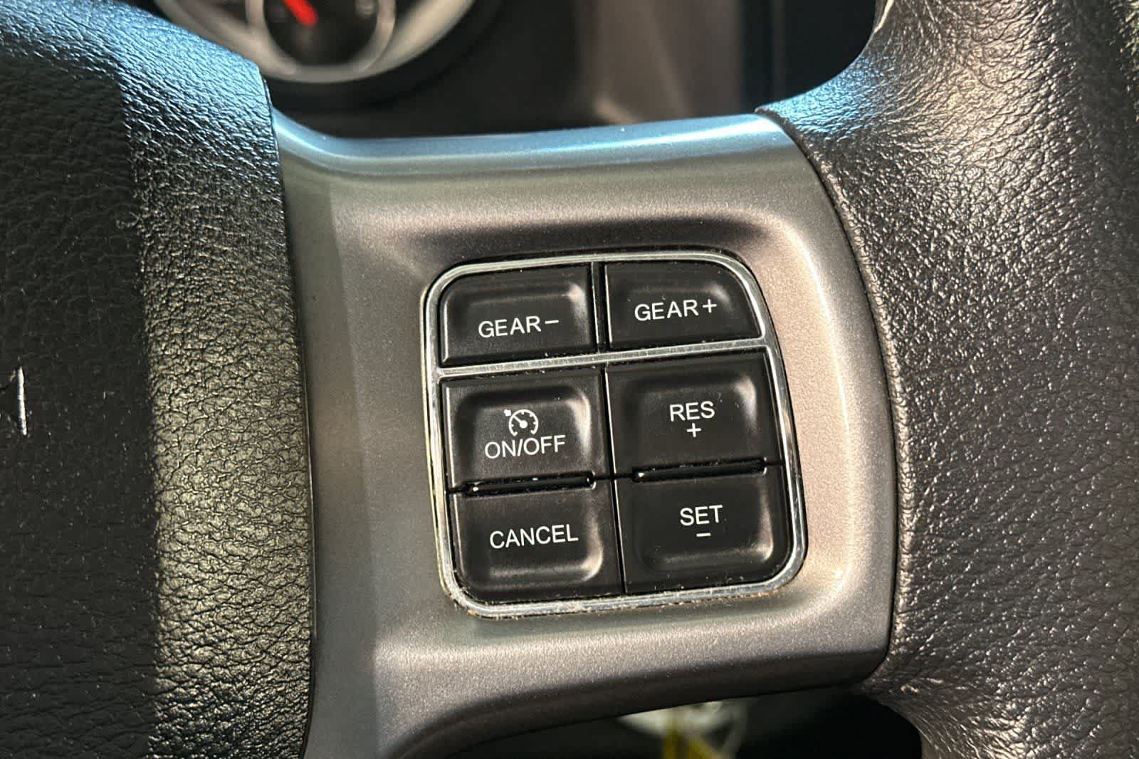 Used 2021 RAM 1500 Classic SLT AWD/4WD image 28
