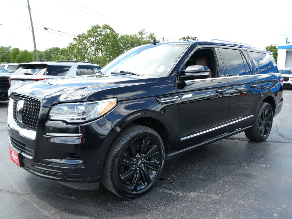 Used 2022 Lincoln Navigator L Reserve w/ Equipment Group 201A AWD/4WD image 48