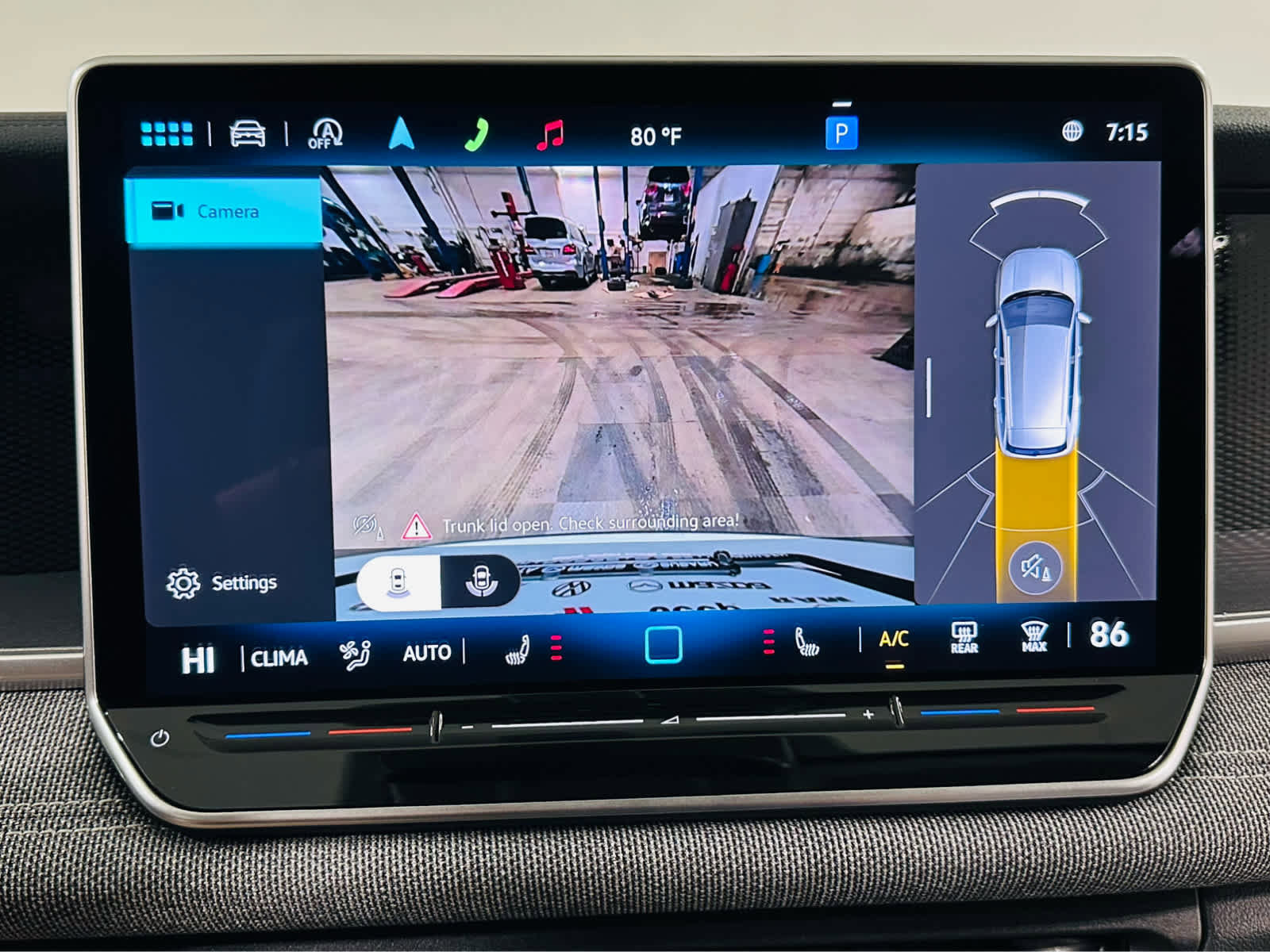 Certified 2025 Volkswagen Tiguan S image 12