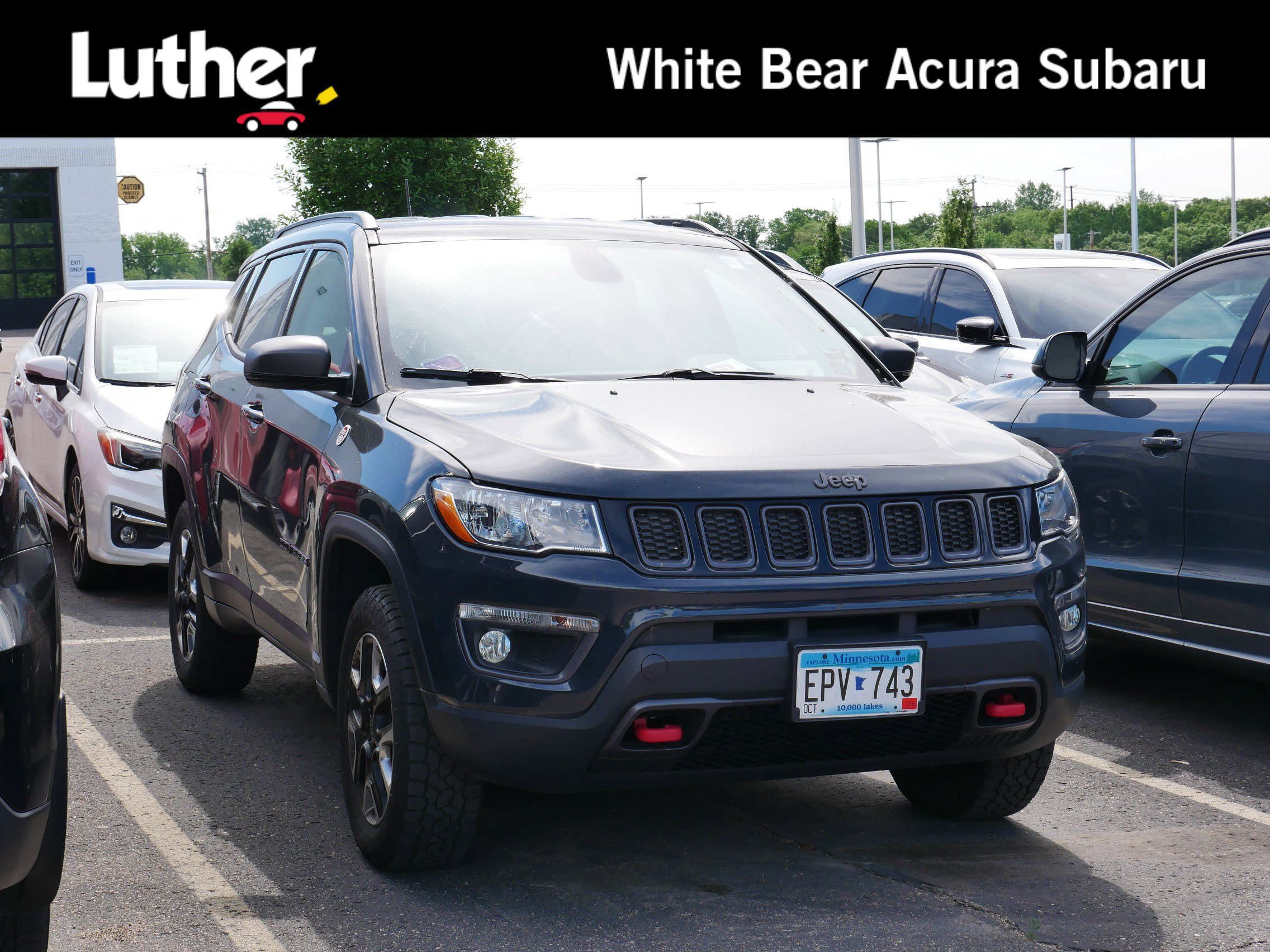 Used 2018 Jeep Compass Trailhawk w/ Leather Interior Group AWD/4WD video 1