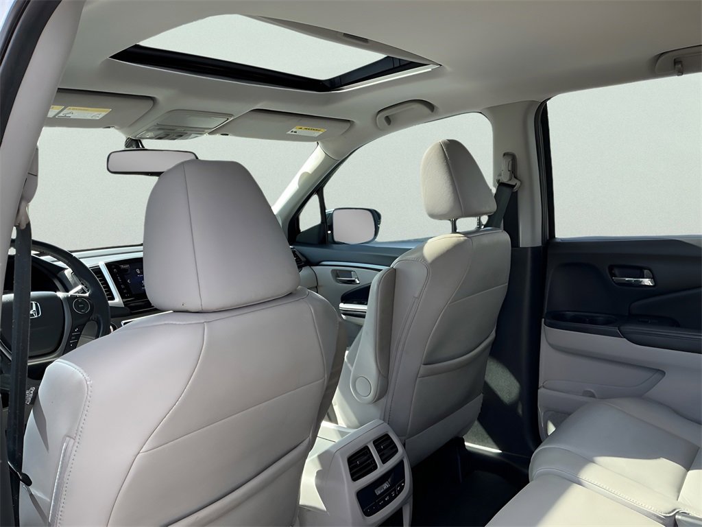 Certified 2018 Honda Pilot EX-L image 32