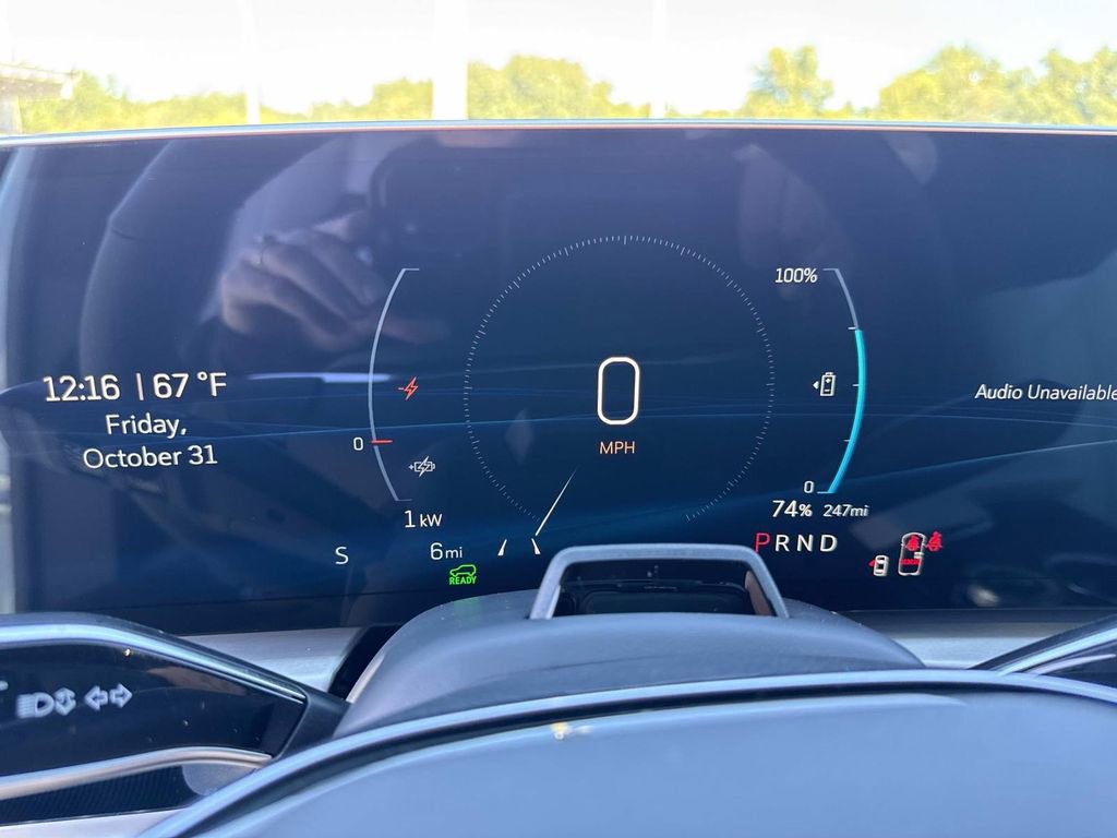 New 2026 Cadillac Lyriq Premium Sport image 27