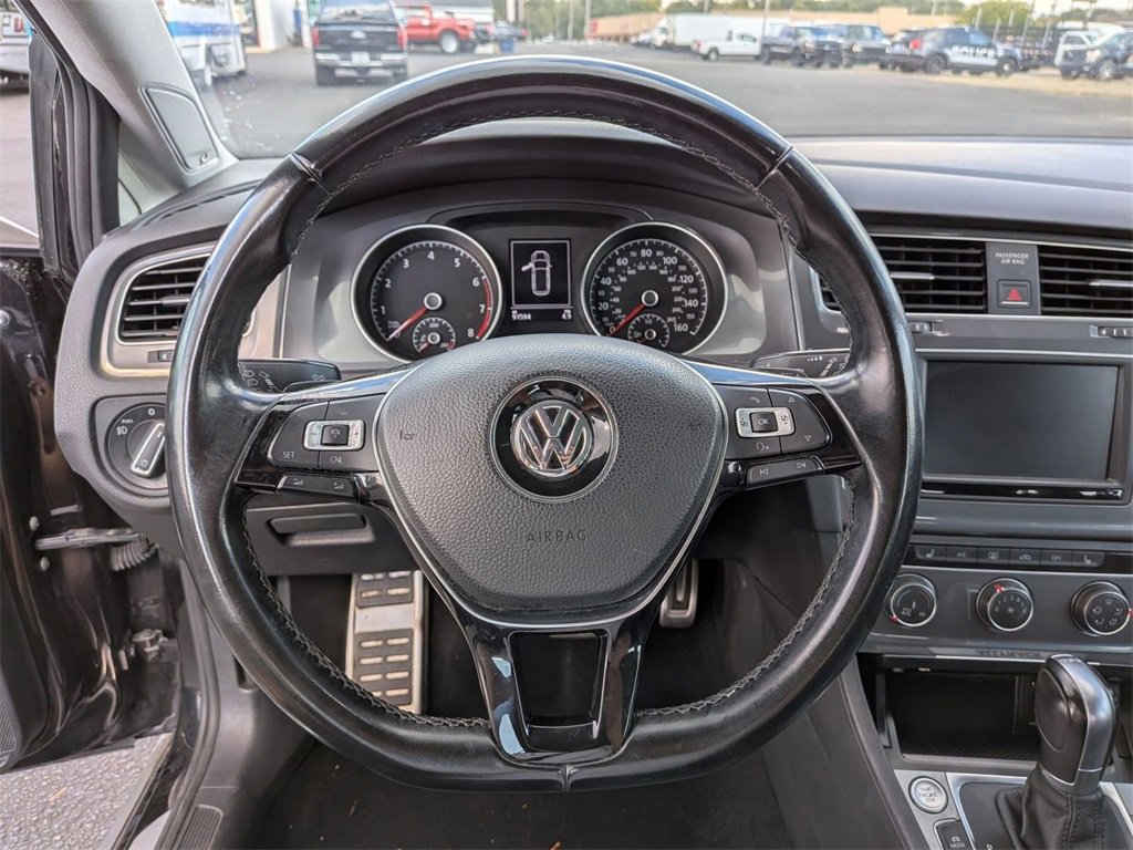 Used 2017 Volkswagen Golf Alltrack SE image 17