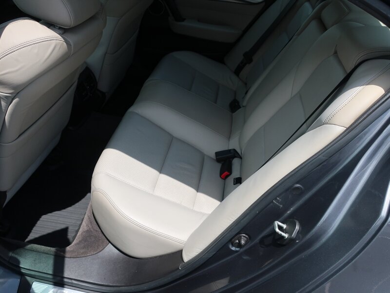 Used 2010 Acura TL SH-AWD image 33