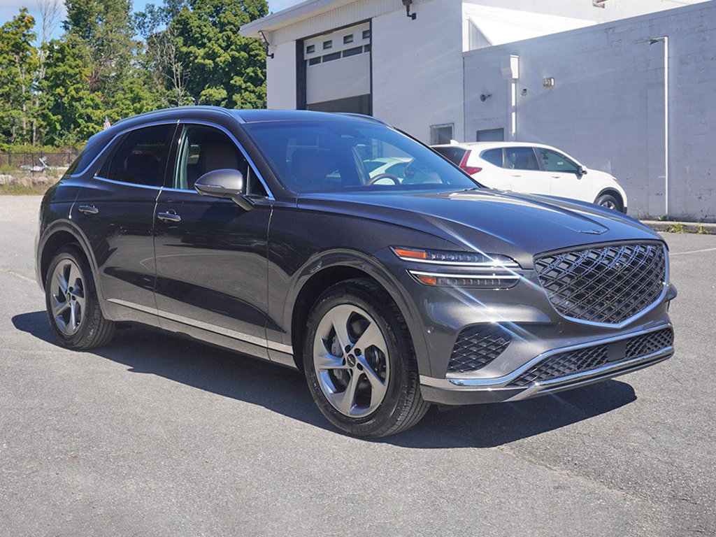 Used 2026 Genesis GV70 2.5T Advanced AWD/4WD image 2