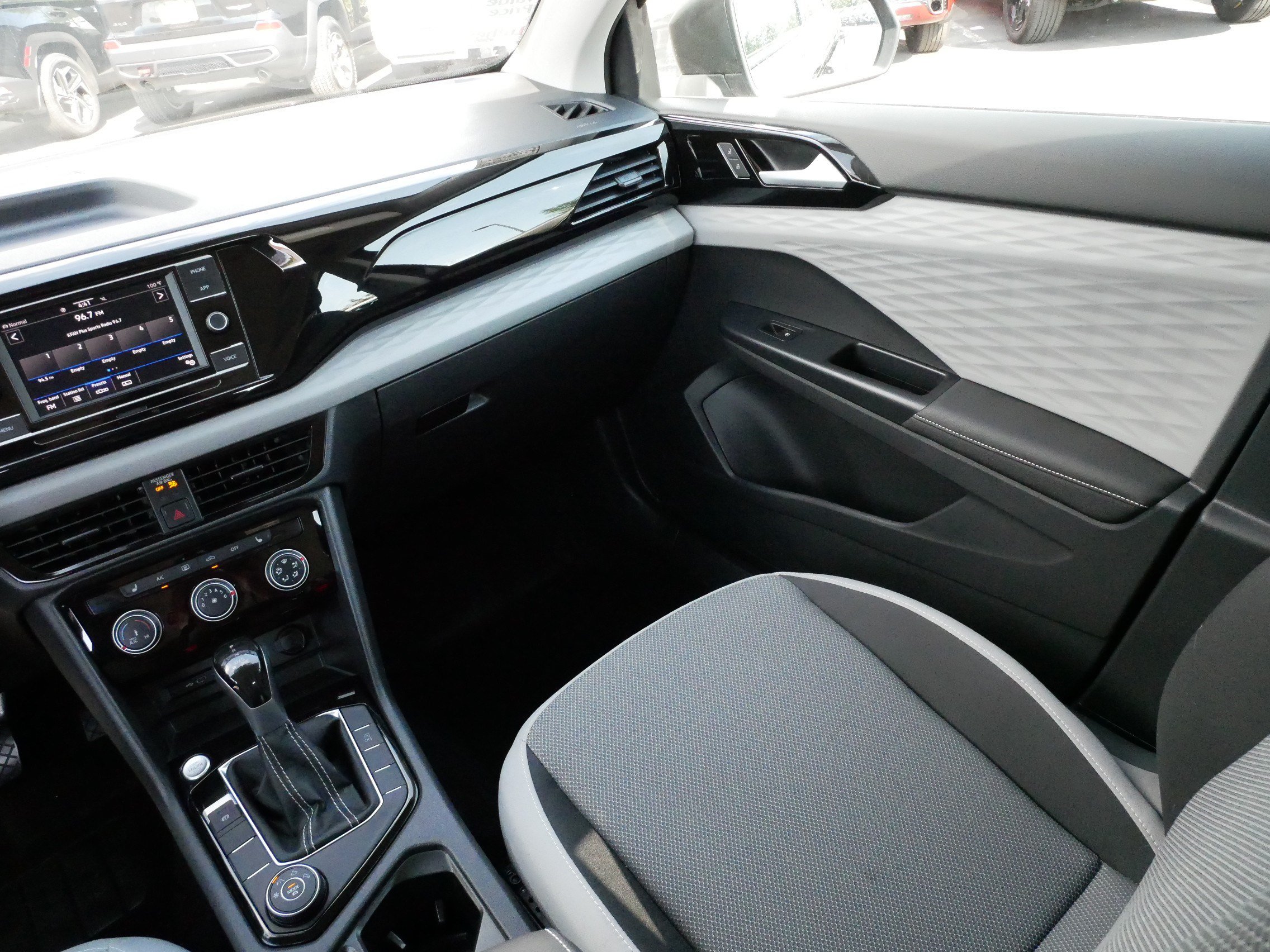 Certified 2024 Volkswagen Taos S AWD/4WD image 12