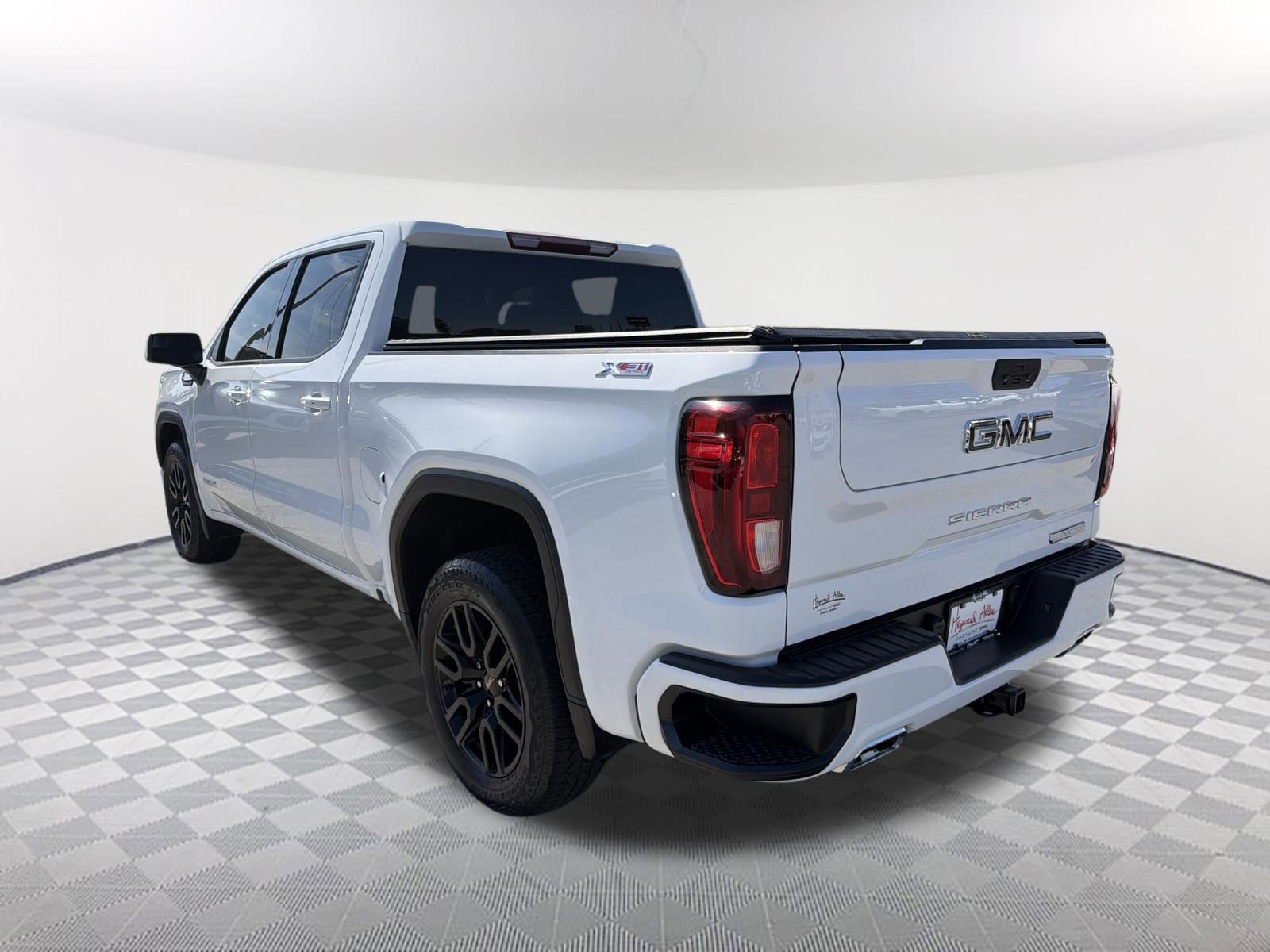 Used 2021 GMC Sierra 1500 Elevation AWD/4WD image 8