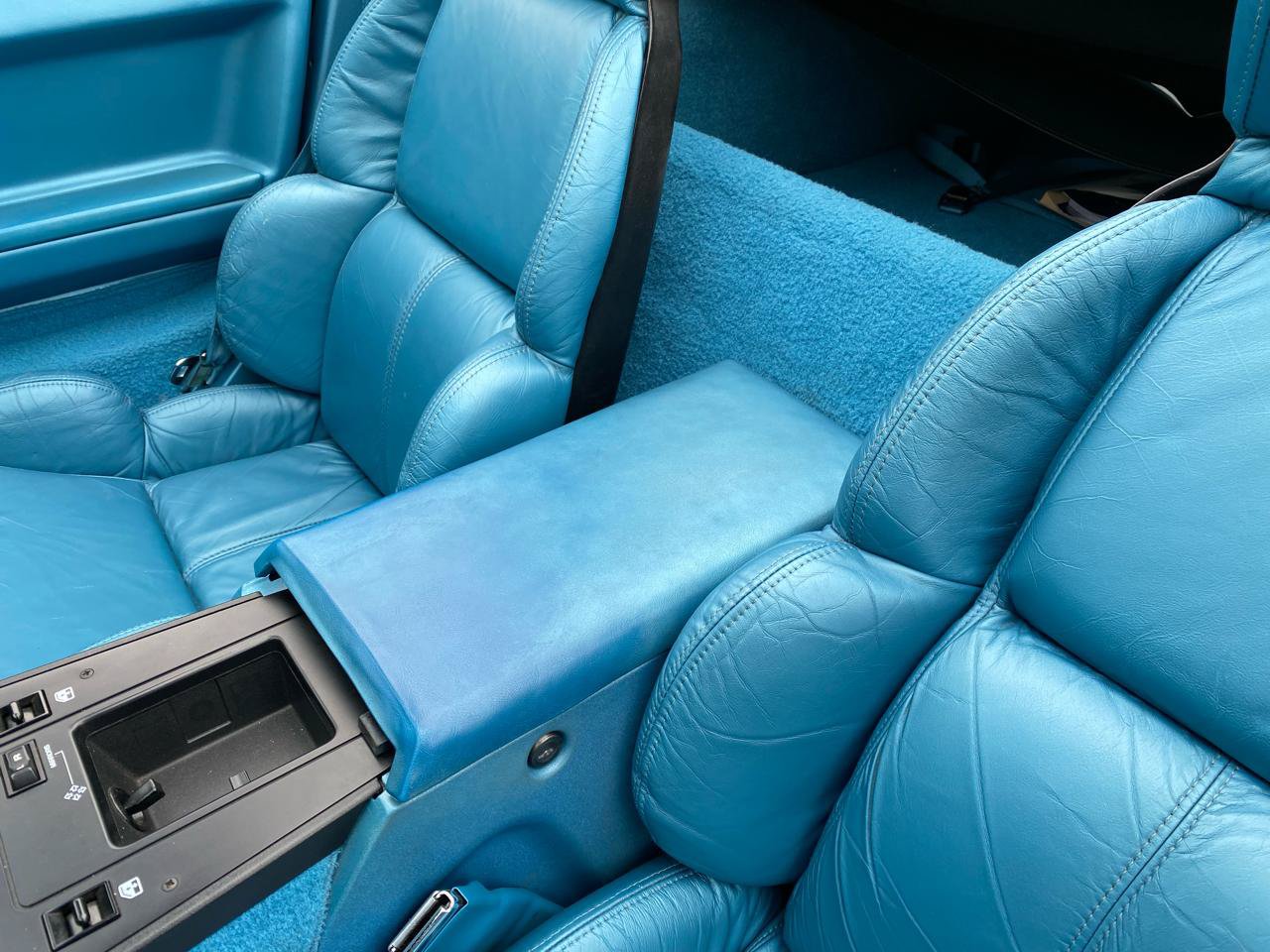 Used 1989 Chevrolet Corvette Convertible RWD image 35