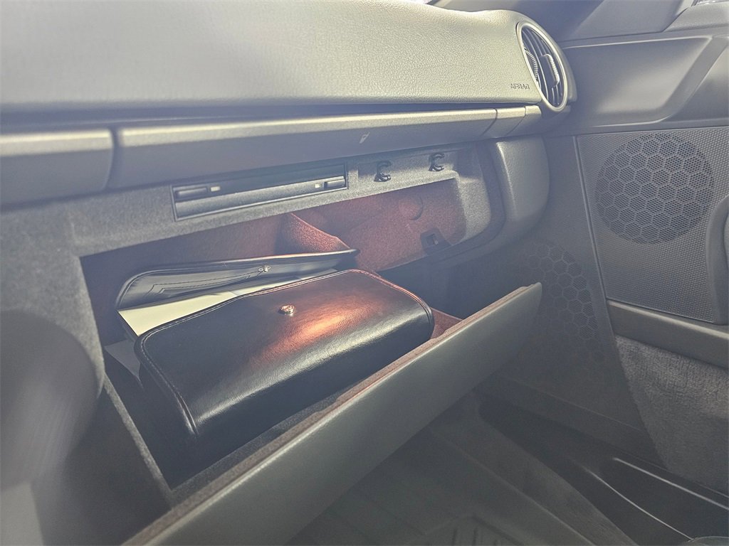 Used 2005 Porsche Boxster image 34