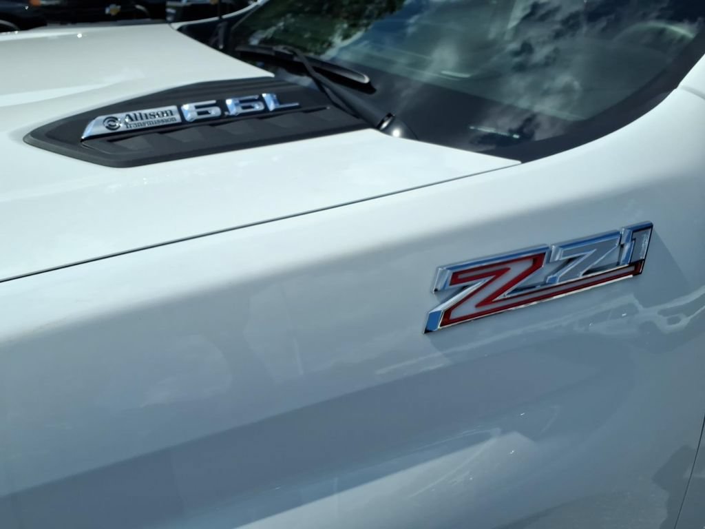 New 2026 Chevrolet Silverado 2500 Custom w/ Custom Value Package AWD/4WD image 9