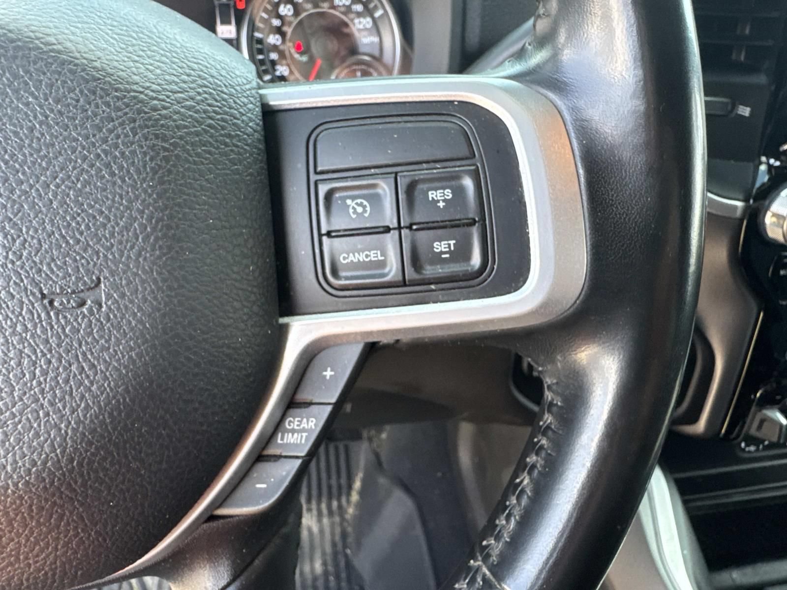 Used 2022 RAM 2500 Big Horn w/ Night Edition AWD/4WD image 23