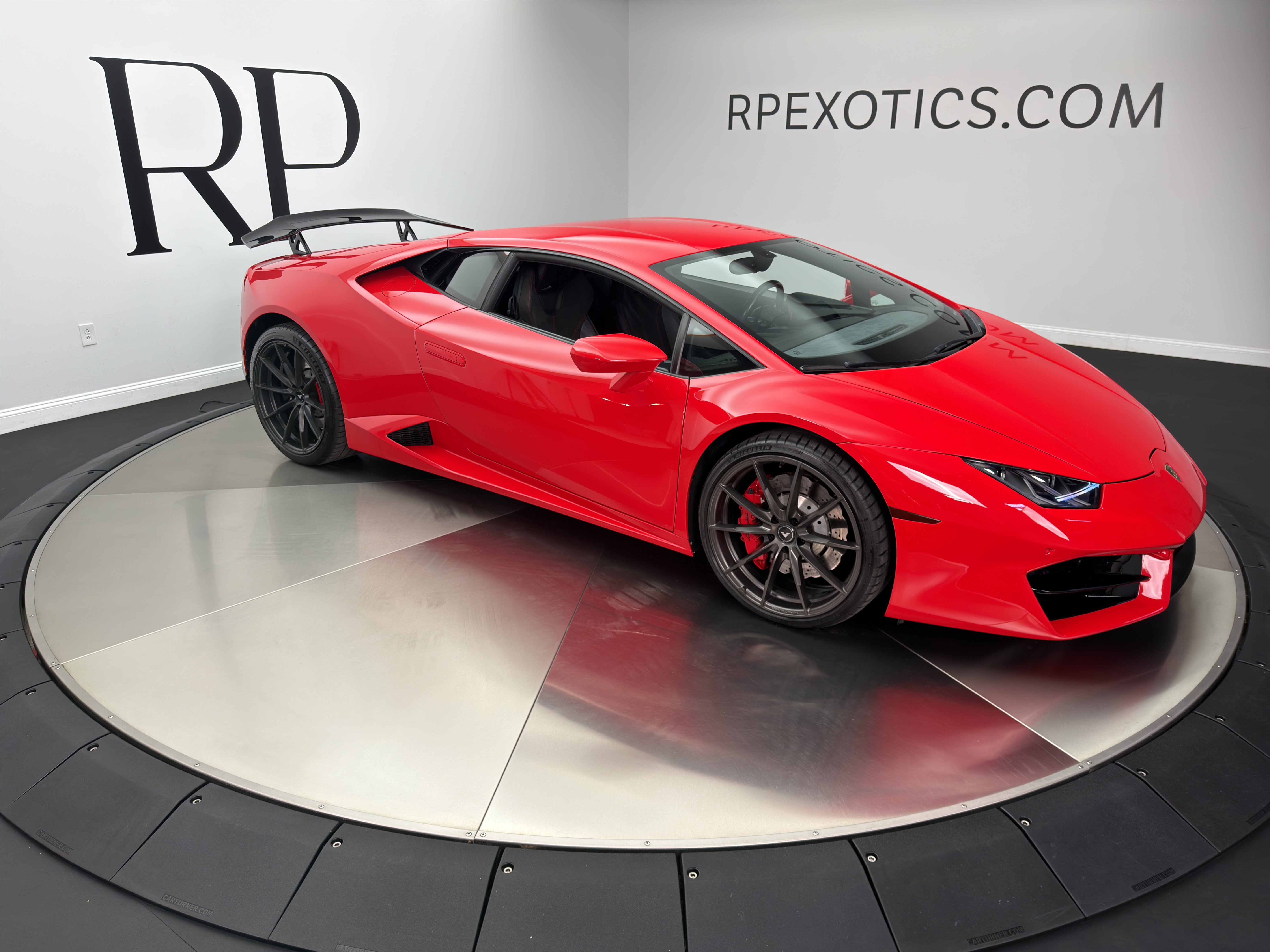 Used 2016 Lamborghini Huracan LP 580-2 RWD image 24