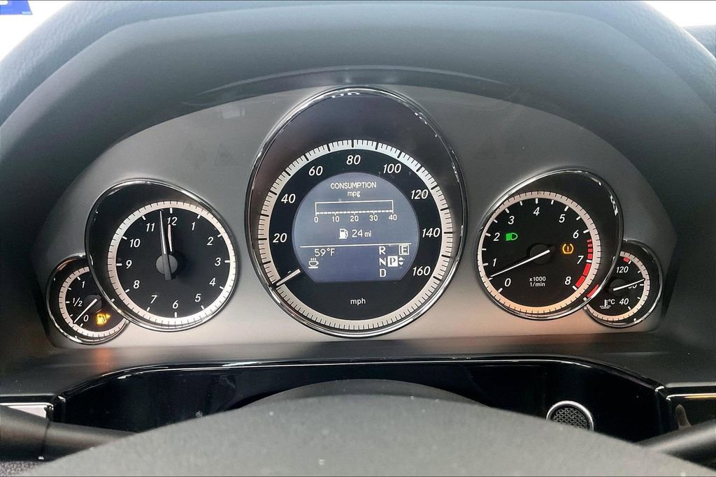 Used 2011 Mercedes-Benz E 350 Sedan image 28