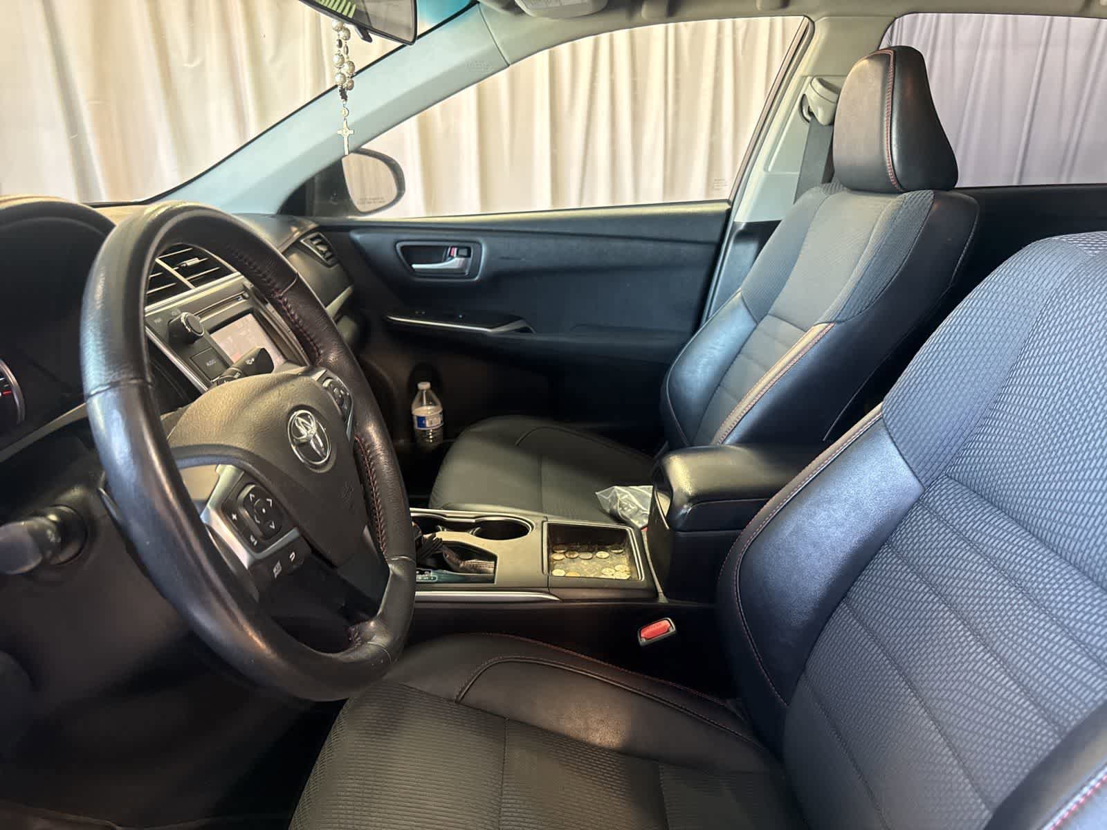 Used 2017 Toyota Camry SE FWD image 20