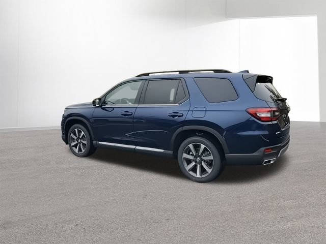 New 2025 Honda Pilot Touring image 6