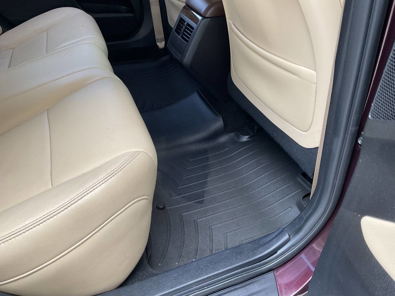 Used 2015 Toyota Avalon XLE FWD image 36