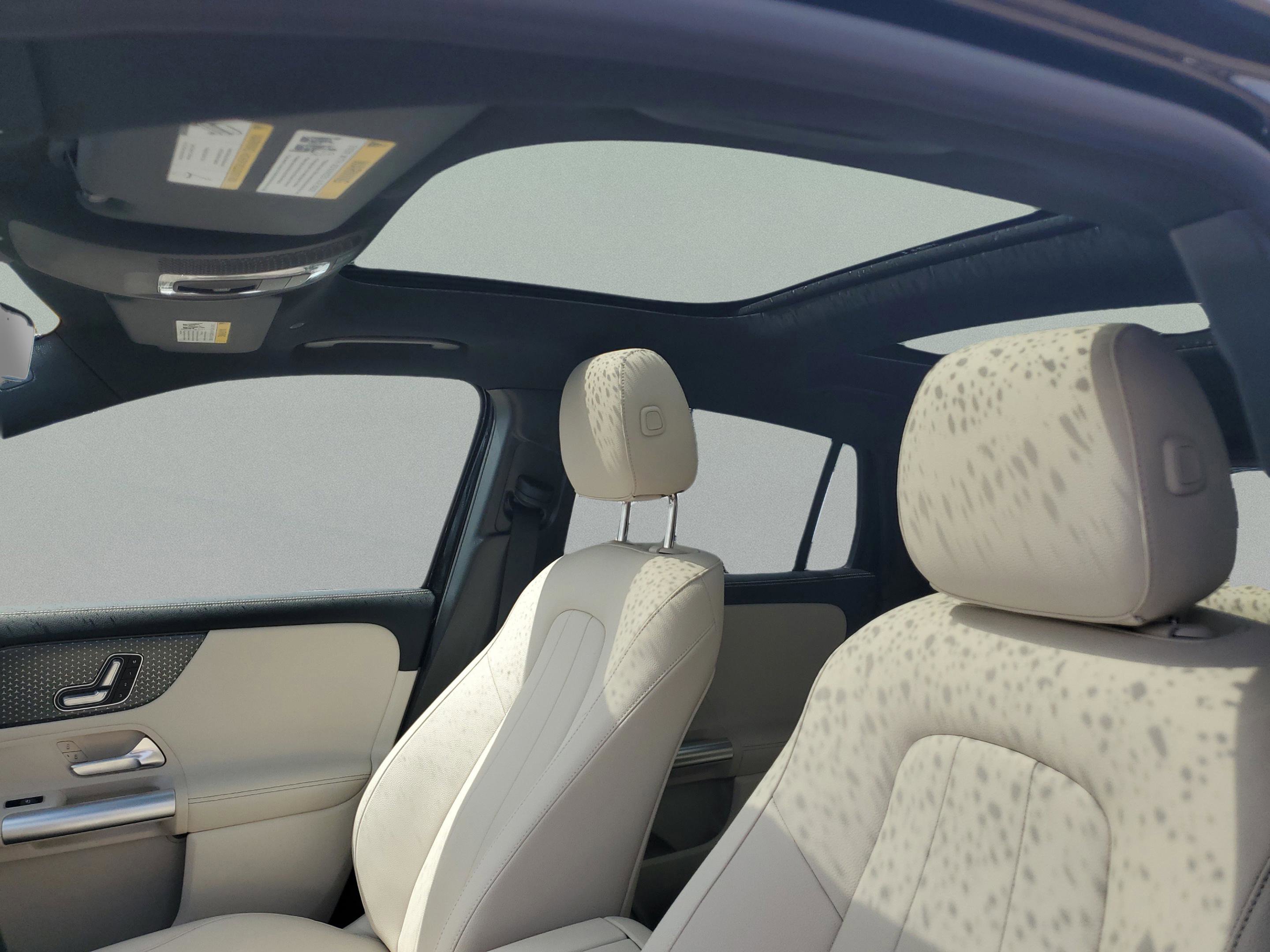 Certified 2025 Mercedes-Benz GLA 250 image 17