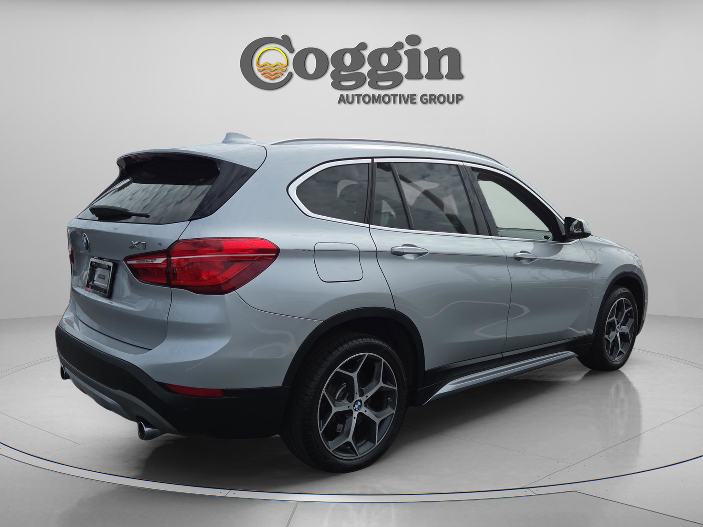 Used 2017 BMW X1 xDrive28i image 6