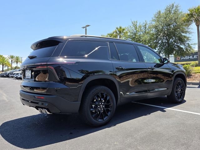 Used 2026 Chevrolet Traverse LT w/ Midnight/Sport Edition image 6