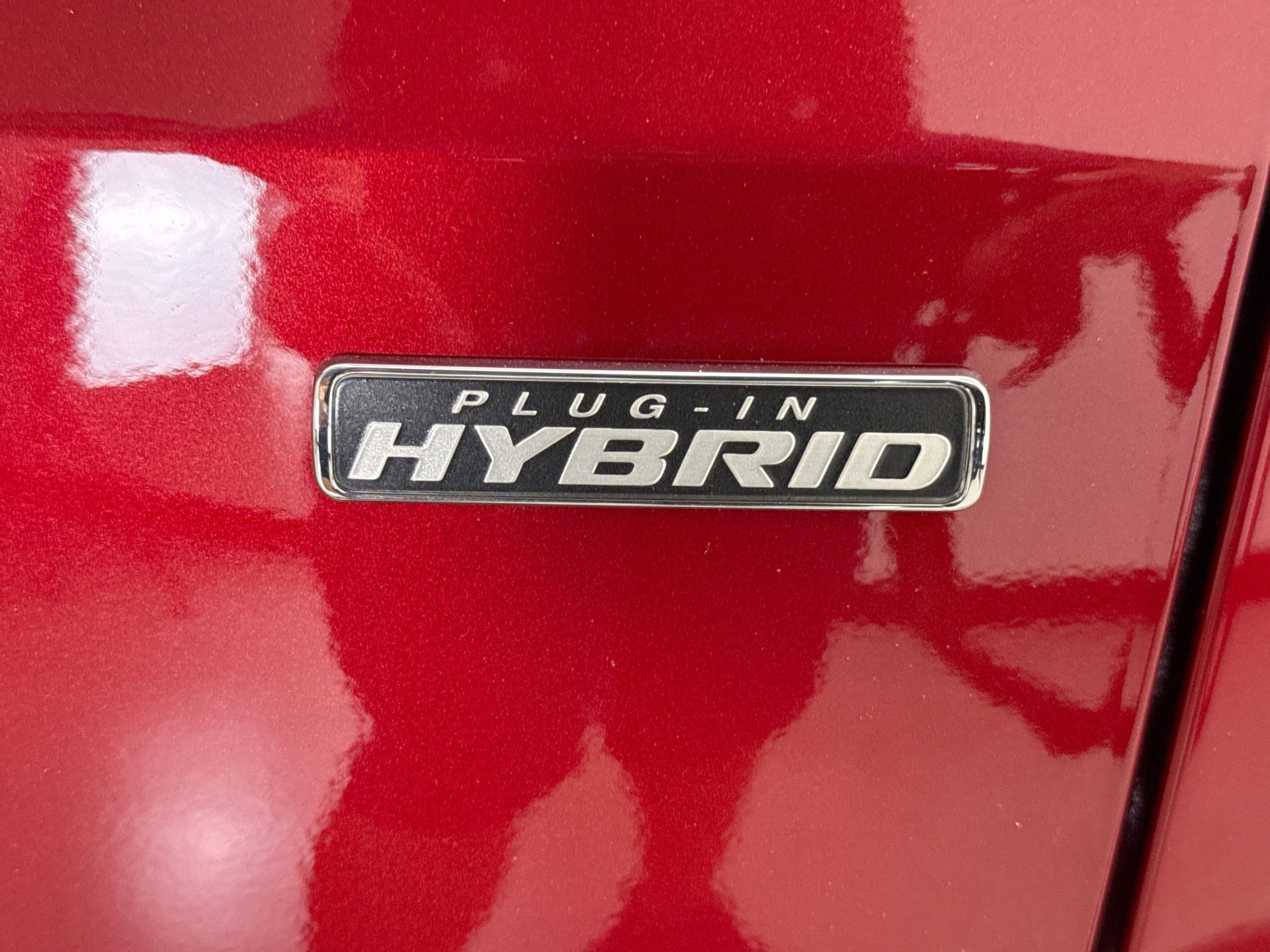 Used 2025 Ford Escape SE FWD image 3