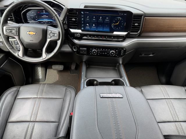 Used 2024 Chevrolet Silverado 2500 High Country w/ High Country Premium Package image 10