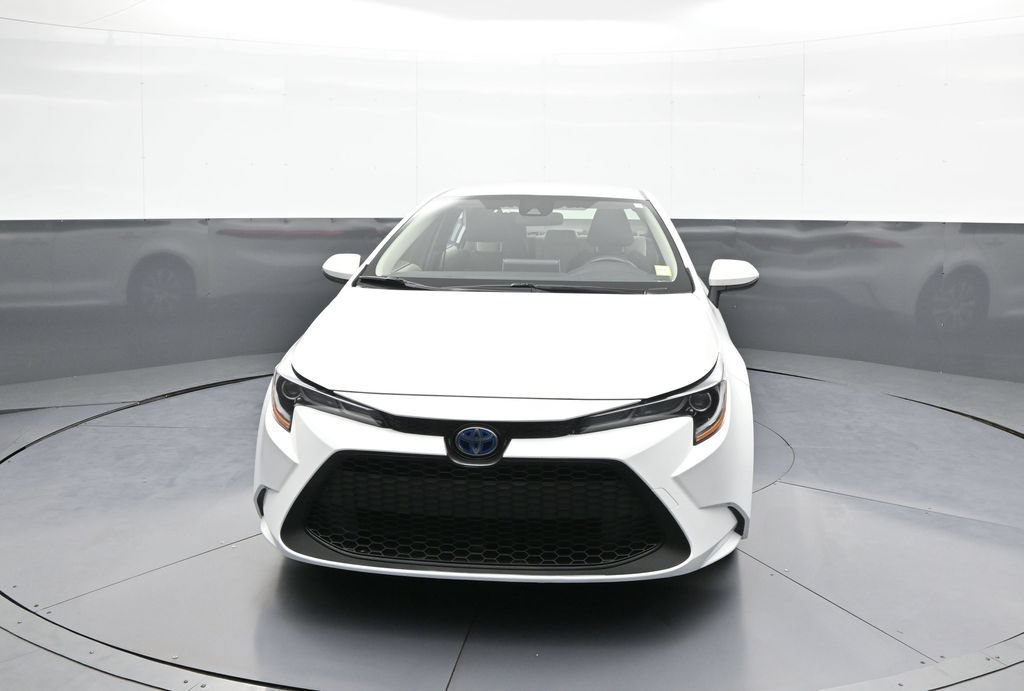 Certified 2020 Toyota Corolla LE FWD image 2