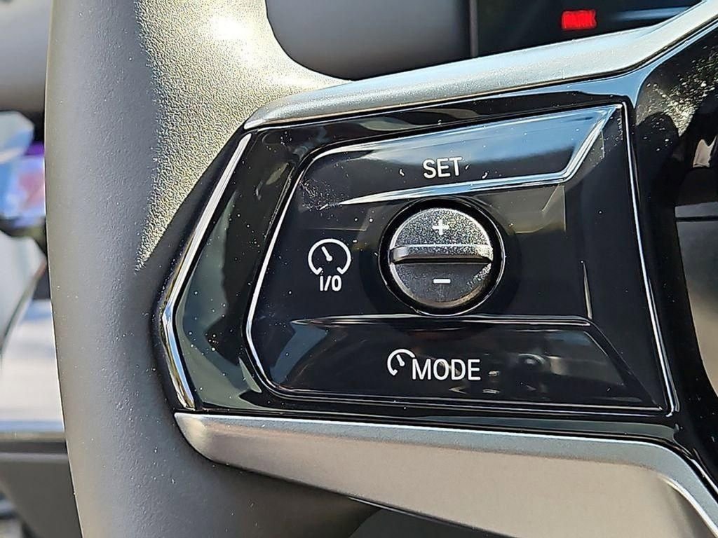 Used 2024 BMW i5 eDrive40i w/ Premium Package image 20