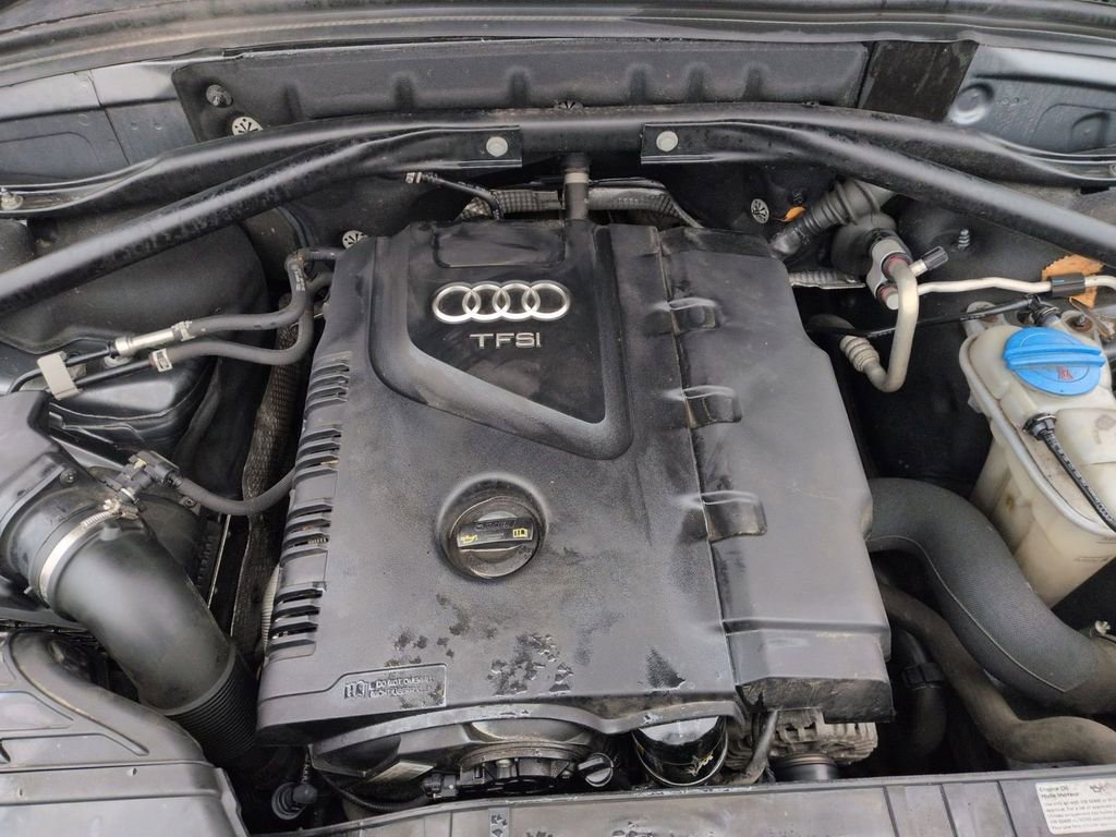 Used 2016 Audi Q5 2.0T Premium Plus w/ Technology Package AWD/4WD image 32