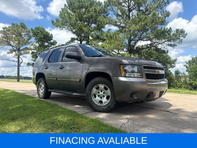 Used 2011 Chevrolet Tahoe LS RWD image 2
