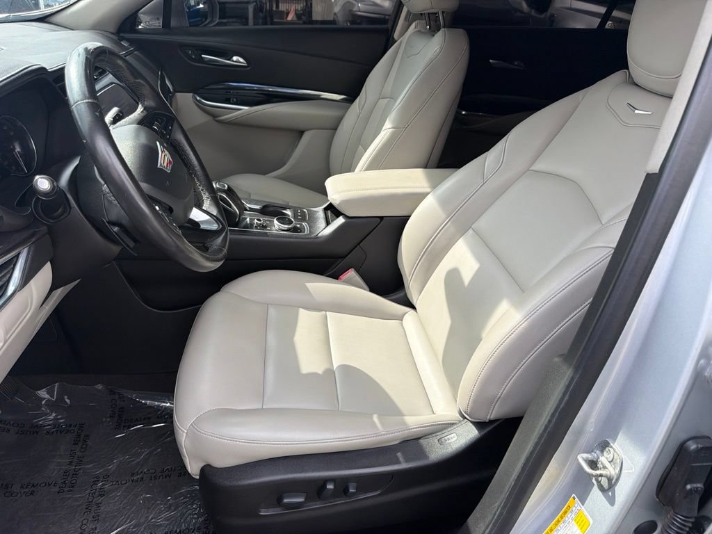 Used 2019 Cadillac XT4 Luxury FWD image 24