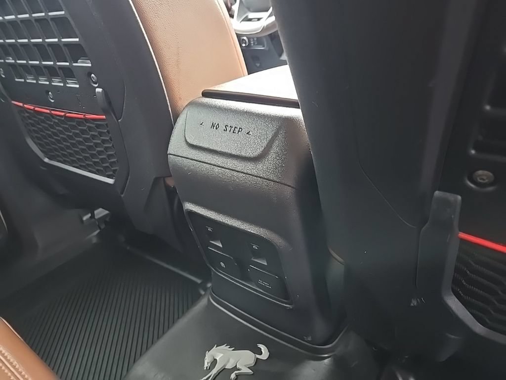 Used 2023 Ford Bronco Heritage Edition AWD/4WD image 85