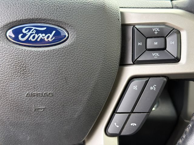 Used 2022 Ford F250 Lariat w/ Lariat Ultimate Package AWD/4WD image 32