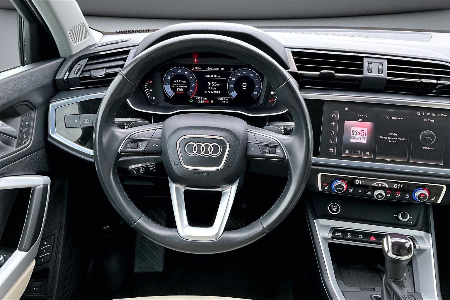 Used 2024 Audi Q3 2.0T Premium image 8