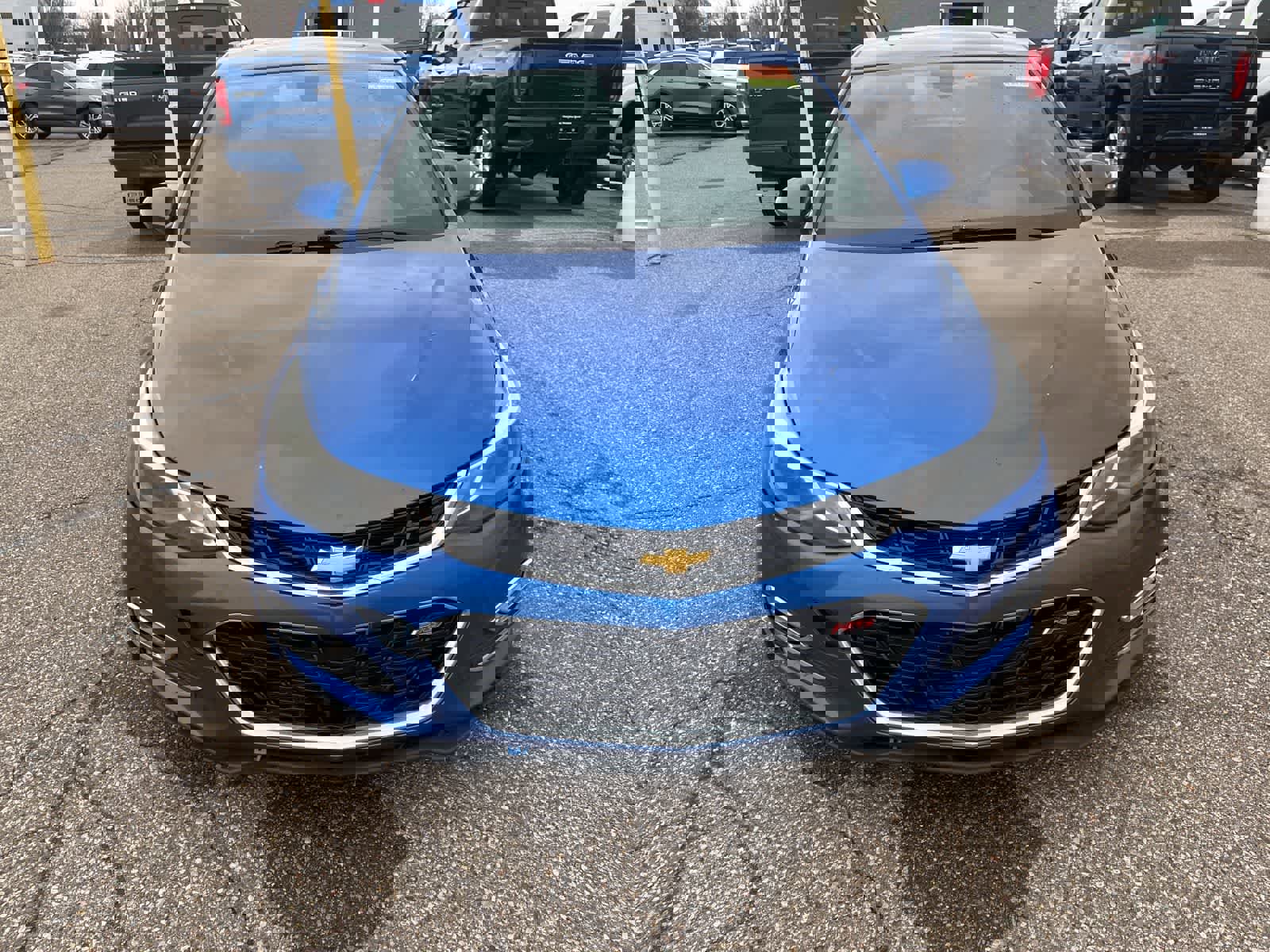 Used 2017 Chevrolet Cruze Premier FWD image 22