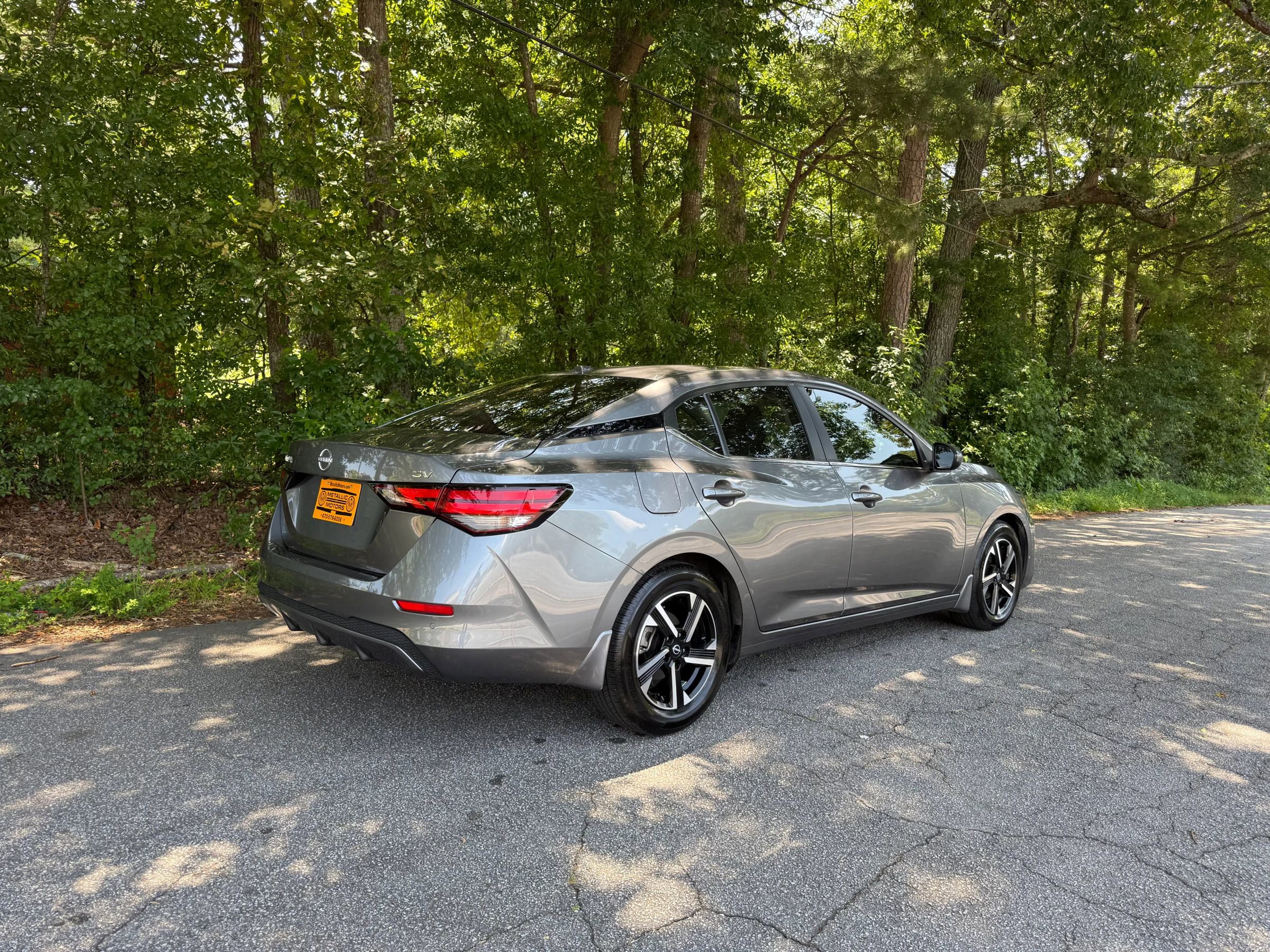 Used 2024 Nissan Sentra SV image 10