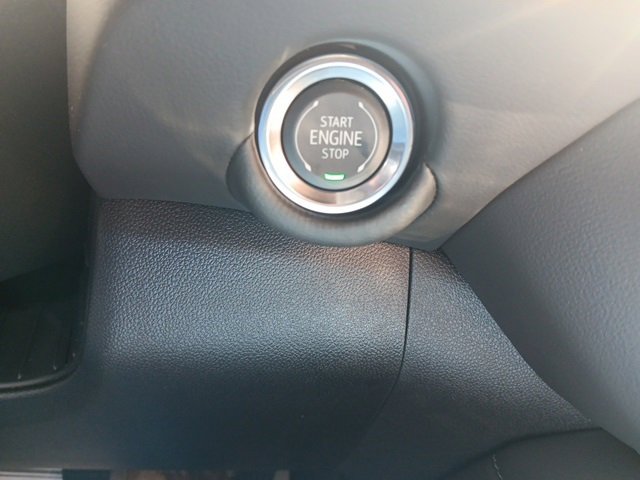 New 2025 Chevrolet Suburban LS image 32