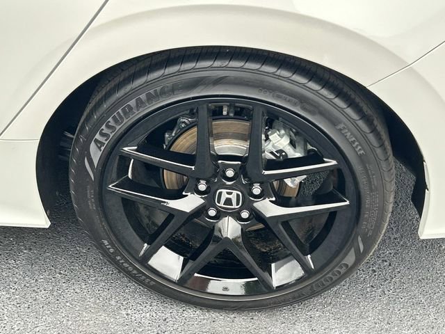 Used 2025 Honda Civic Sport image 12