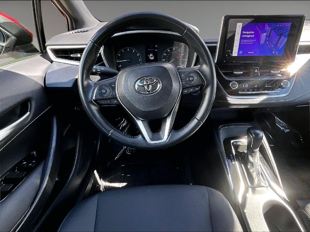 Used 2025 Toyota Corolla SE FWD image 17