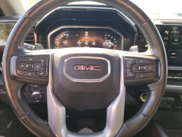 Used 2024 GMC Sierra 1500 Elevation w/ Preferred Package AWD/4WD image 15