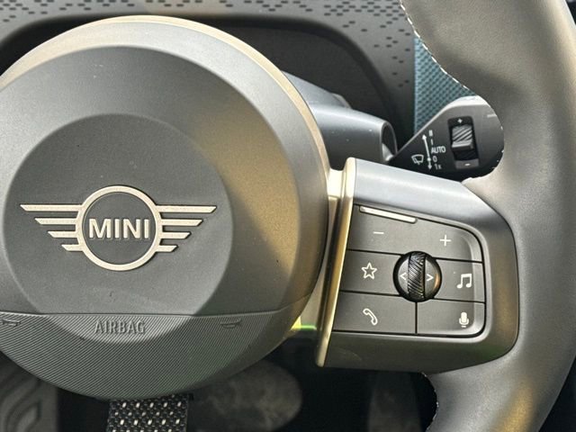 Certified 2025 MINI Cooper Countryman S AWD/4WD image 23