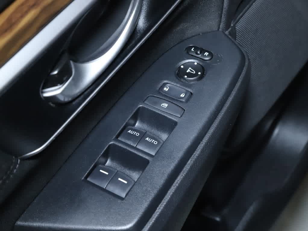 Used 2020 Honda CR-V EX image 16