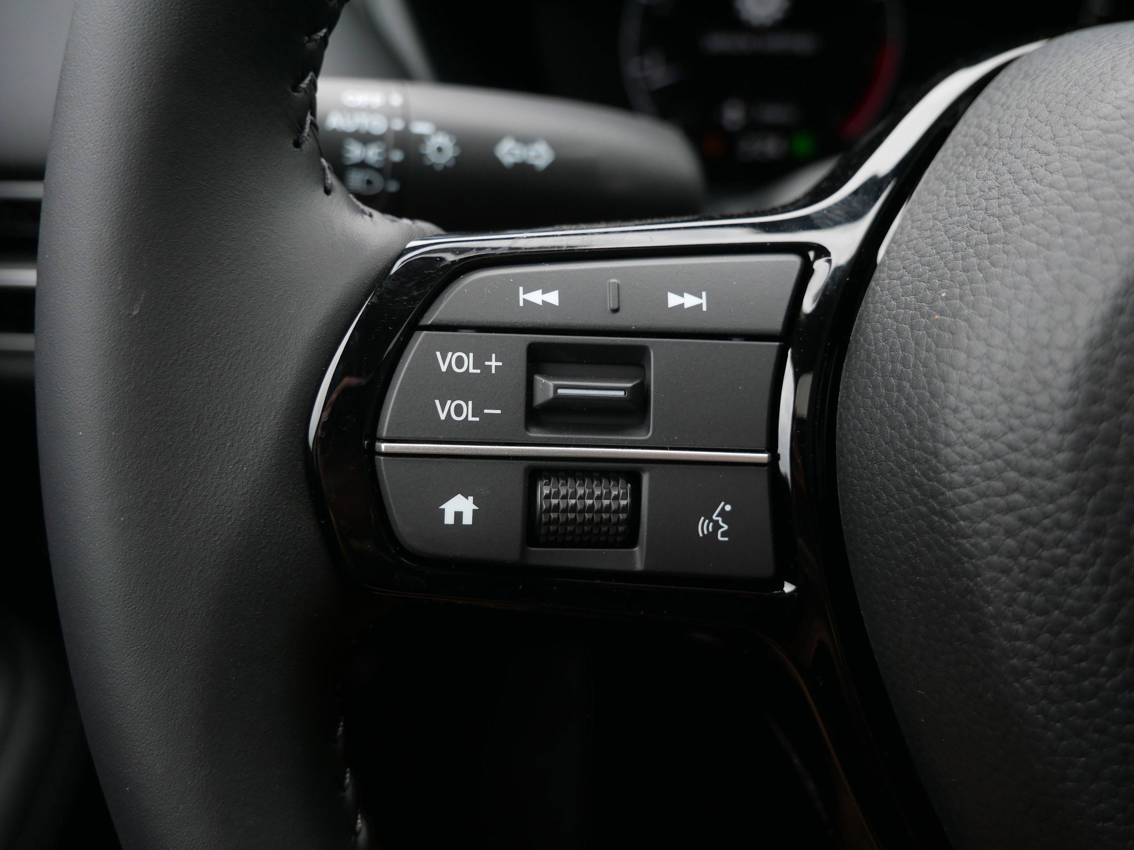 New 2026 Honda HR-V EX-L image 25