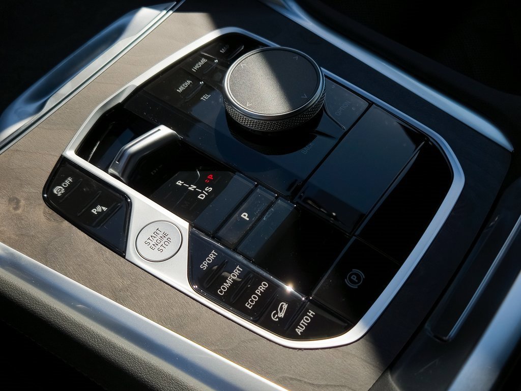 New 2026 BMW X6 xDrive40i image 12